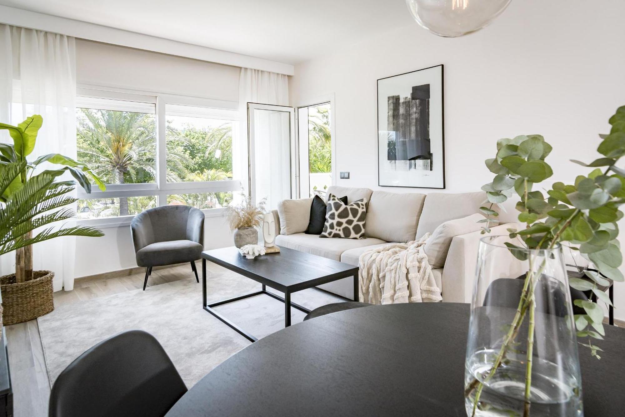 Pr - Stunning Flat Front Line Beach Puerto Banus Marbella Eksteriør billede